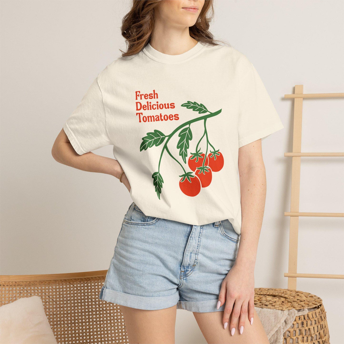 Fresh Delicious Tomatoes Tomato Vine Red Green Produce Tee Fdt - T-Shirt, Sweatshirt, Hoodie