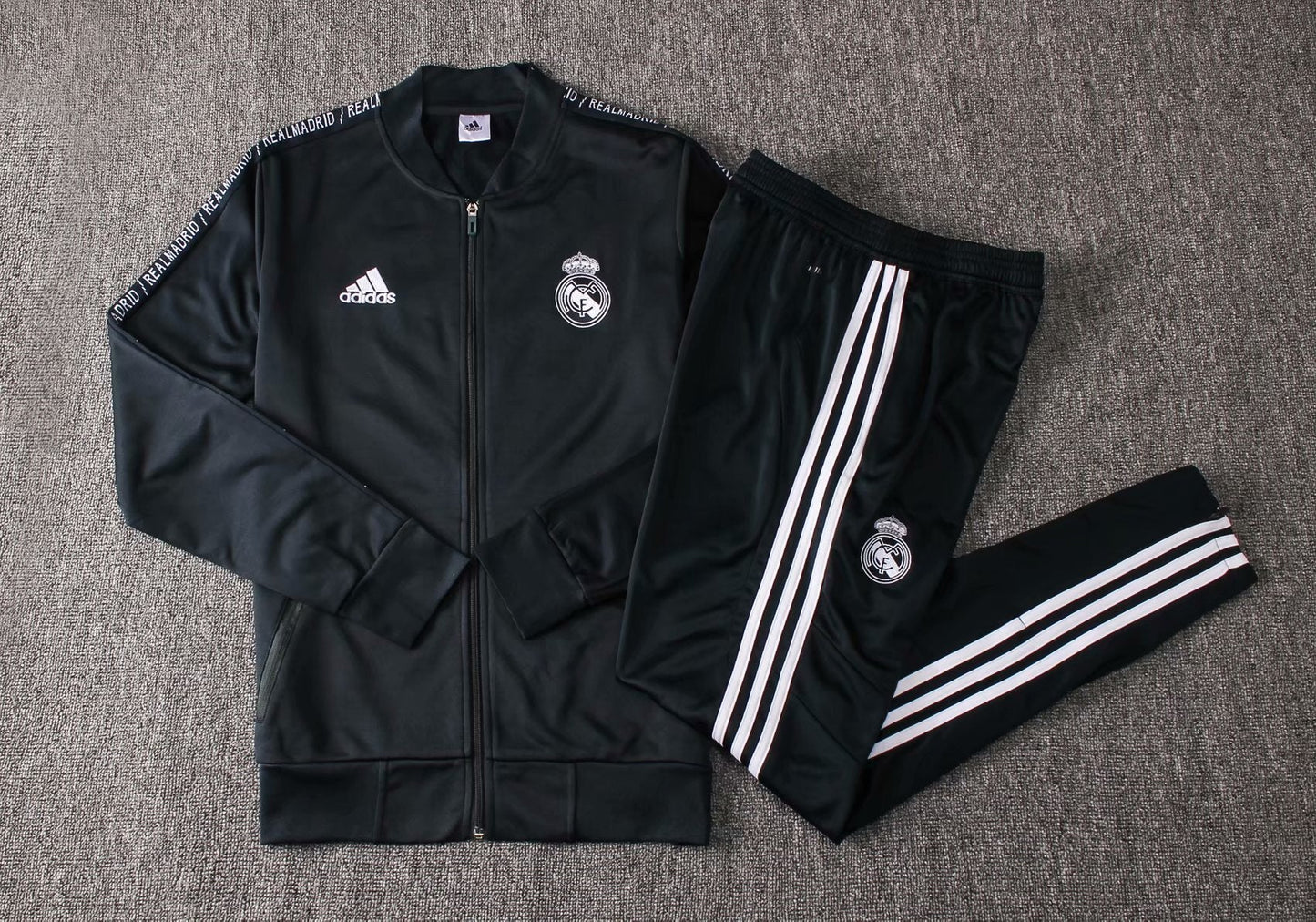 1920 Real Madrid S~XL Soccer Jersey sports jersey product view 1