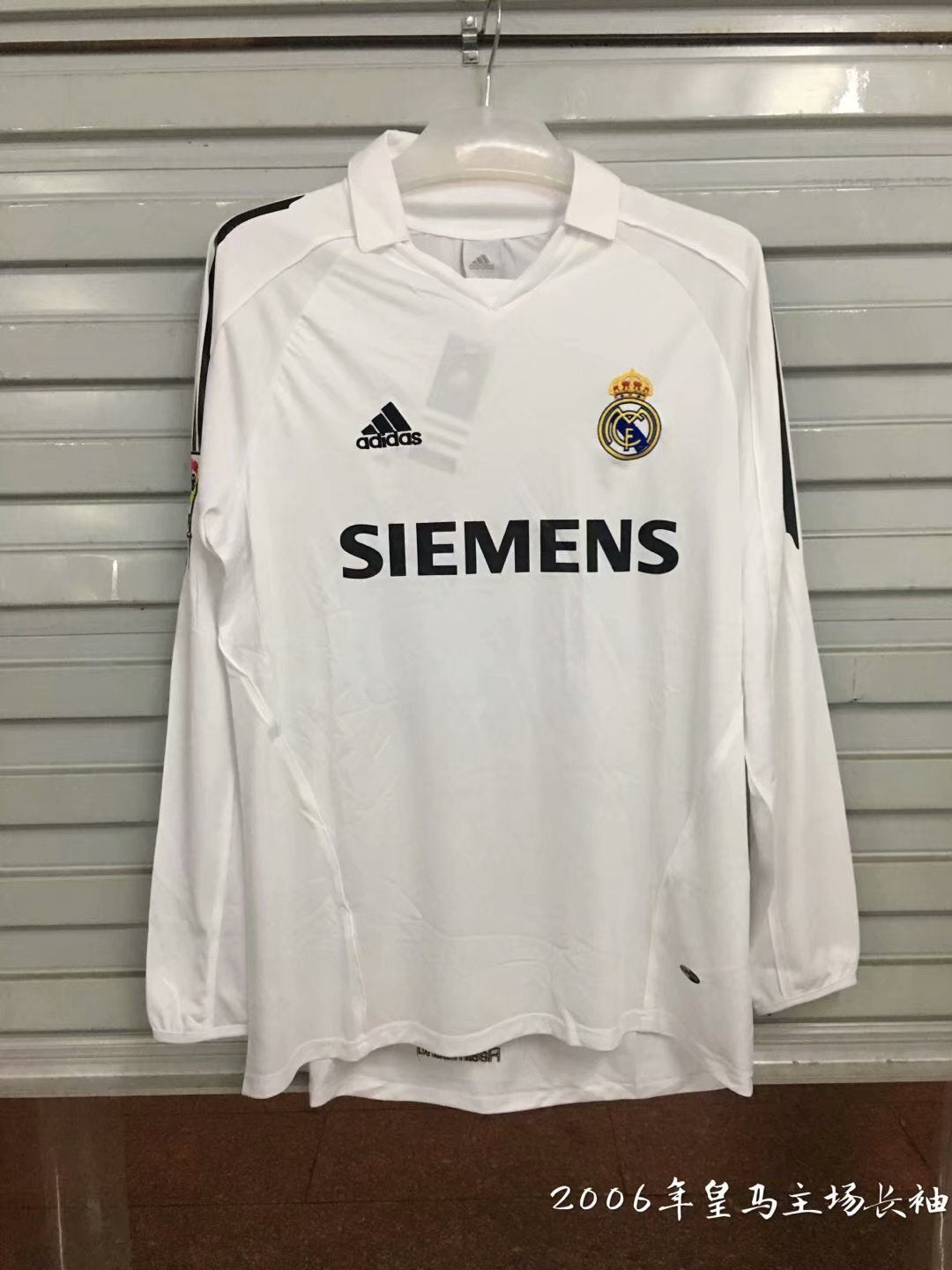 2006 real madrid long sleeve simens design Soccer Jersey sports jersey product view 1