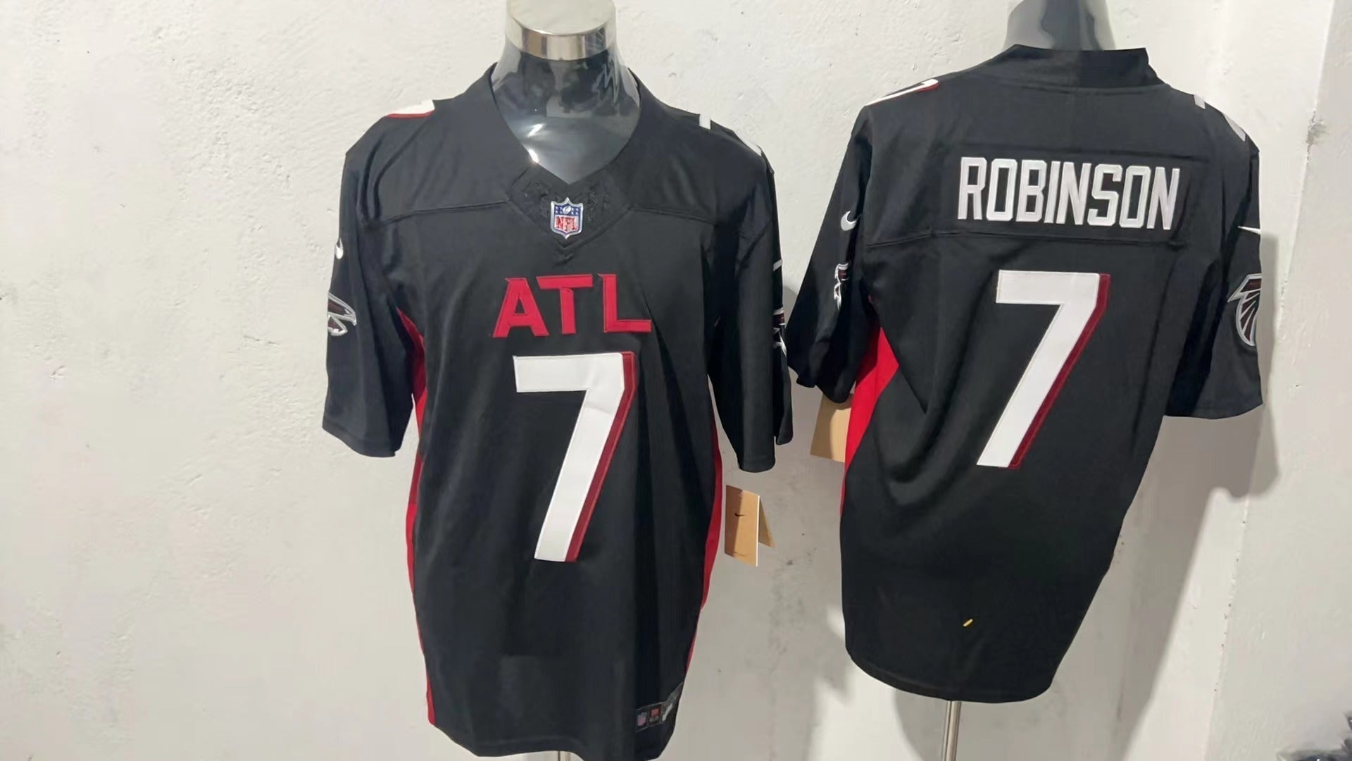 Atlanta Falcons #7 Bijan Robinson Style 2 Football Jersey football jersey product view 1