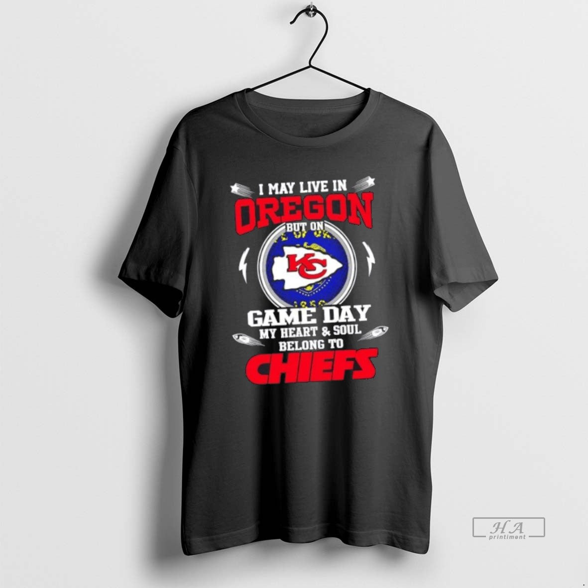 Best Official I May Live In Oregon But On Game Day My Heart And Soul Unisex T-shirt, Sweatshirt, Hoodie, Long Sleeve Tee - T-Shirt, Sweatshirt, Hoodie