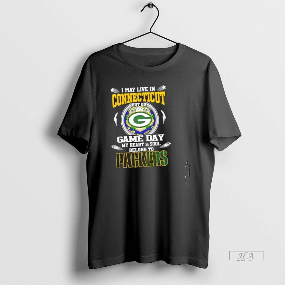 Best Trendy I May Live In Connecticut But On Game Day My Heart And Soul Unisex T-shirt, Sweatshirt, Hoodie, Long Sleeve Tee - T-Shirt, Sweatshirt, Hoodie