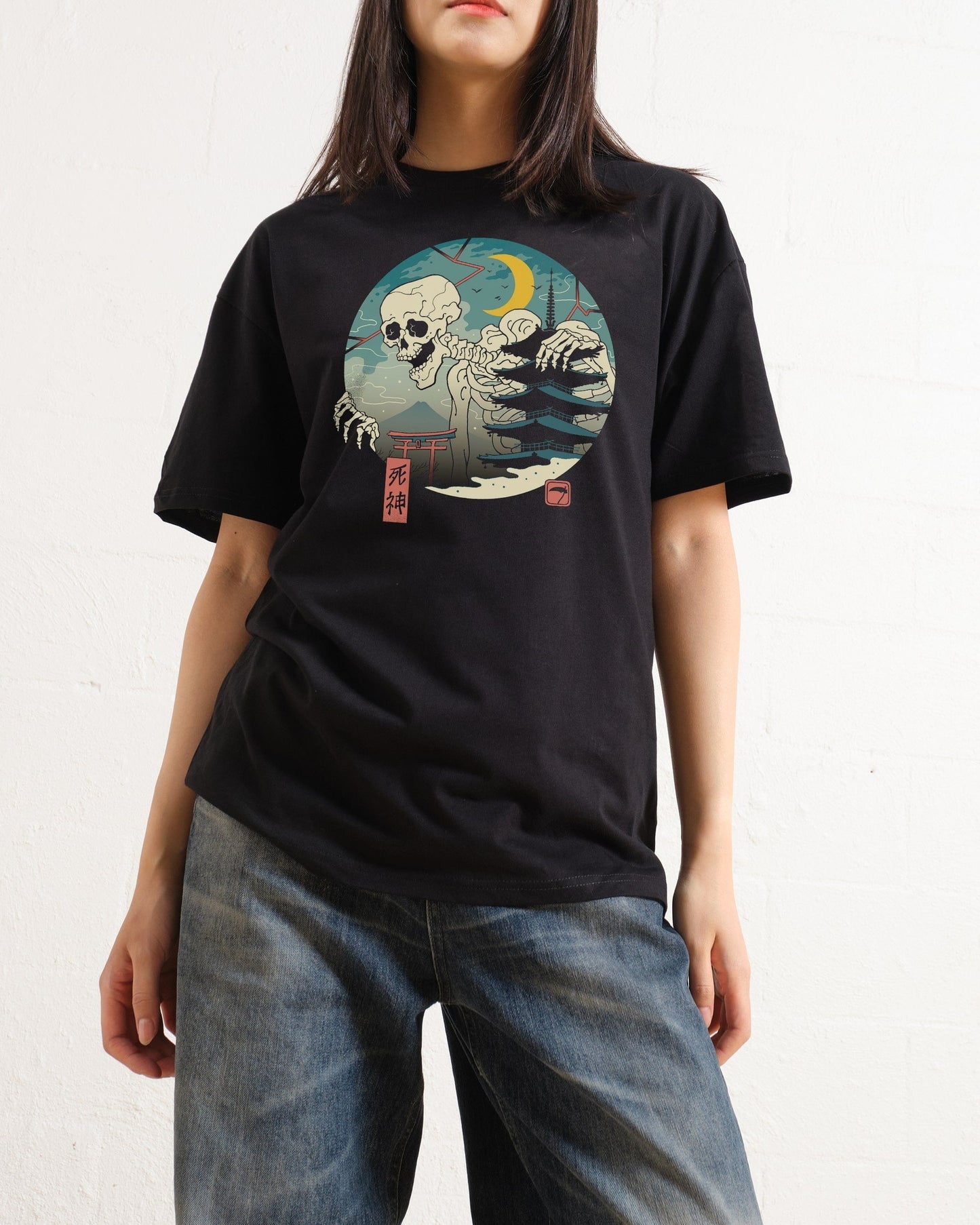Shinigami T-Shirt Unisex T-shirt, Sweatshirt, Hoodie, Long Sleeve Tee - T-Shirt, Sweatshirt, Hoodie