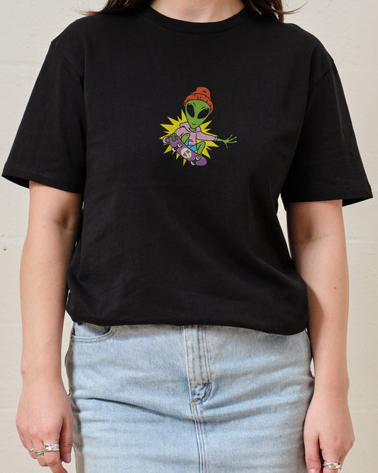 Alien Skate T-Shirt Unisex T-shirt, Sweatshirt, Hoodie, Long Sleeve Tee - T-Shirt, Sweatshirt, Hoodie
