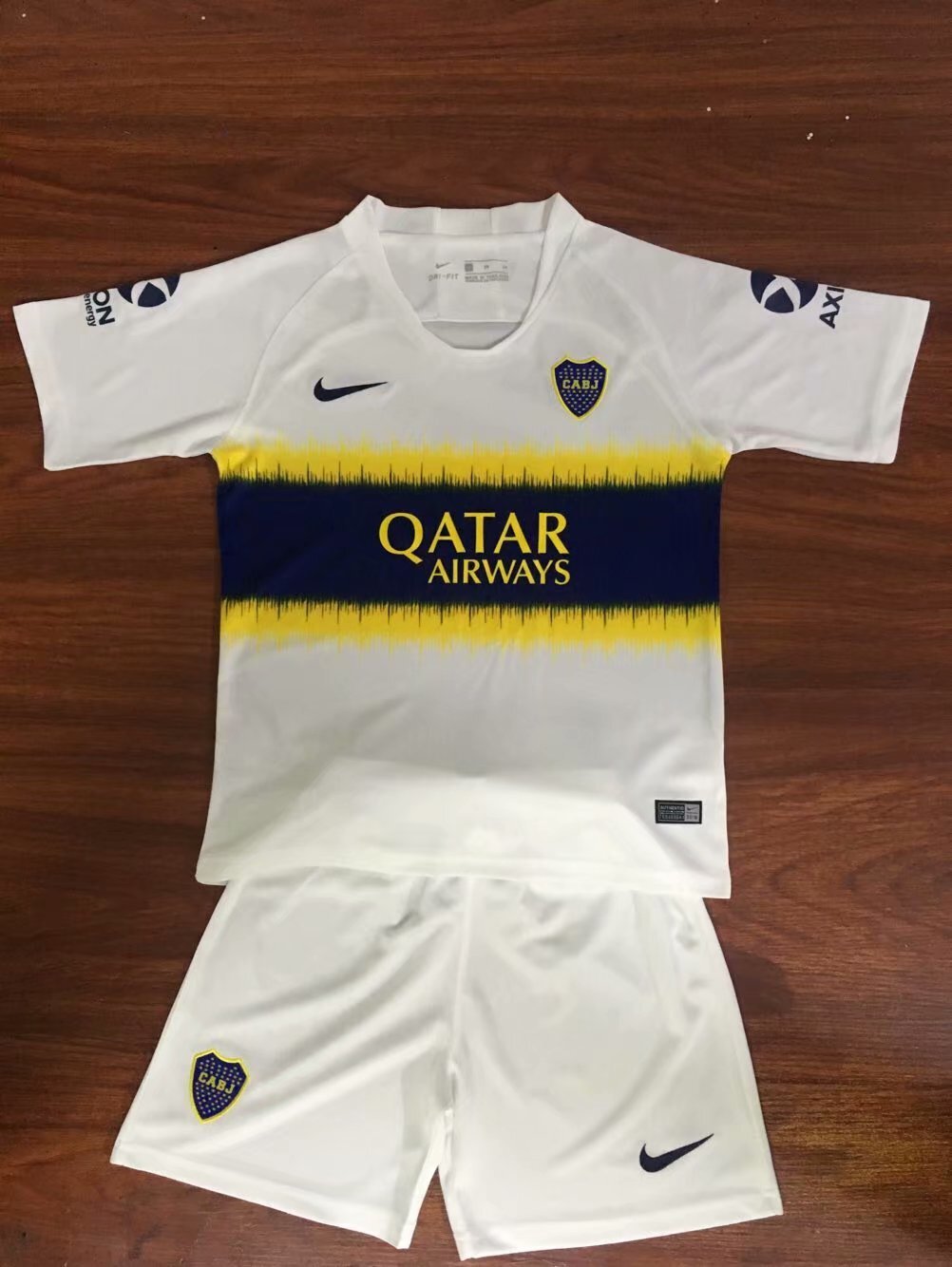 Boca away white kids soccer jersey 18-19 season sports jersey product view 1