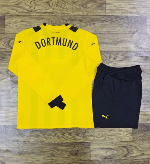 Borussia Dortmund 22-23 Long Sleeve 1 Style 1 Soccer Jersey sports jersey product view 1