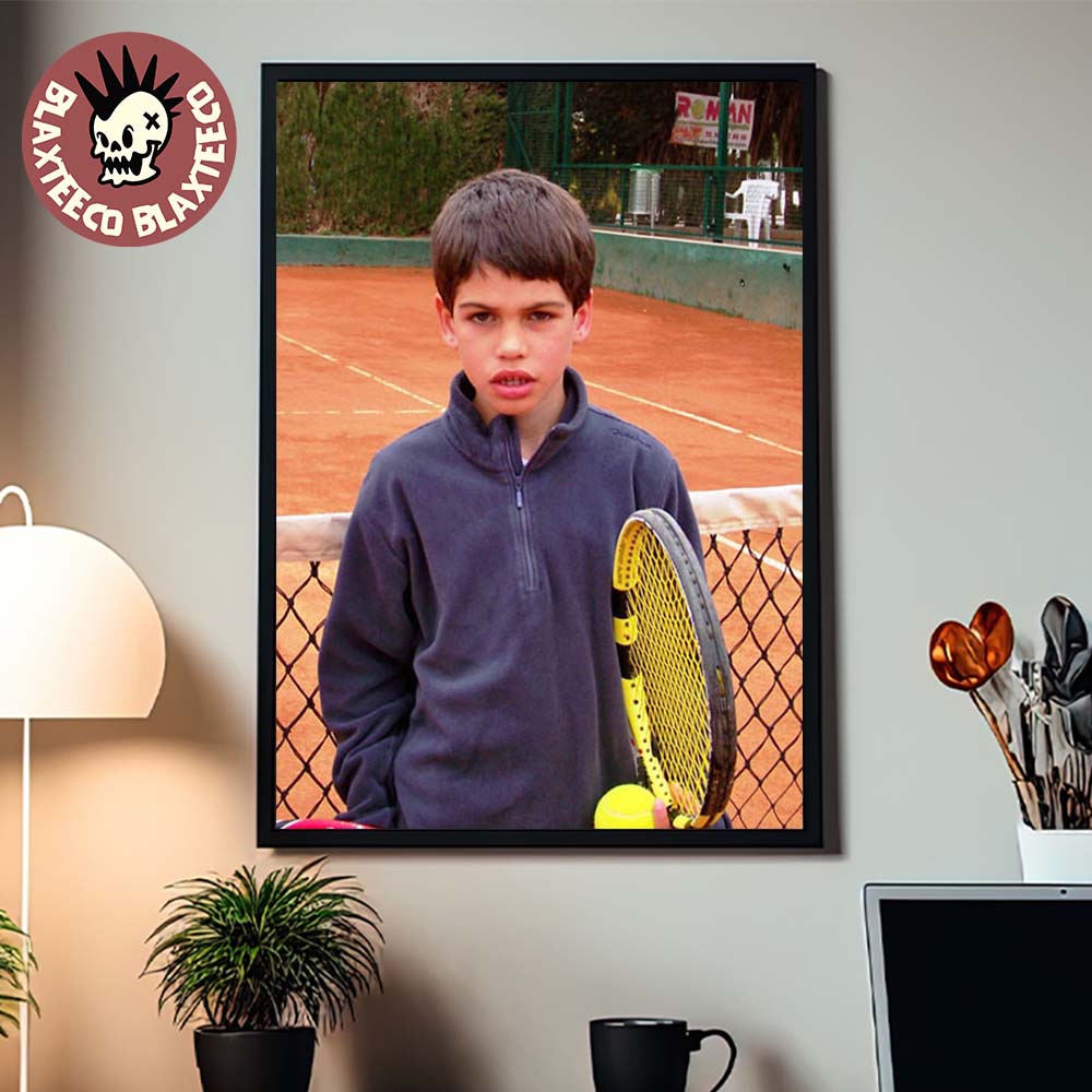 Carlos Alcaraz 2026 Australia Open Champion Young Carlos Photo Poster Canvas Unisex T-shirt, Sweatshirt, Hoodie, Long Sleeve Tee - T-Shirt, Sweatshirt, Hoodie
