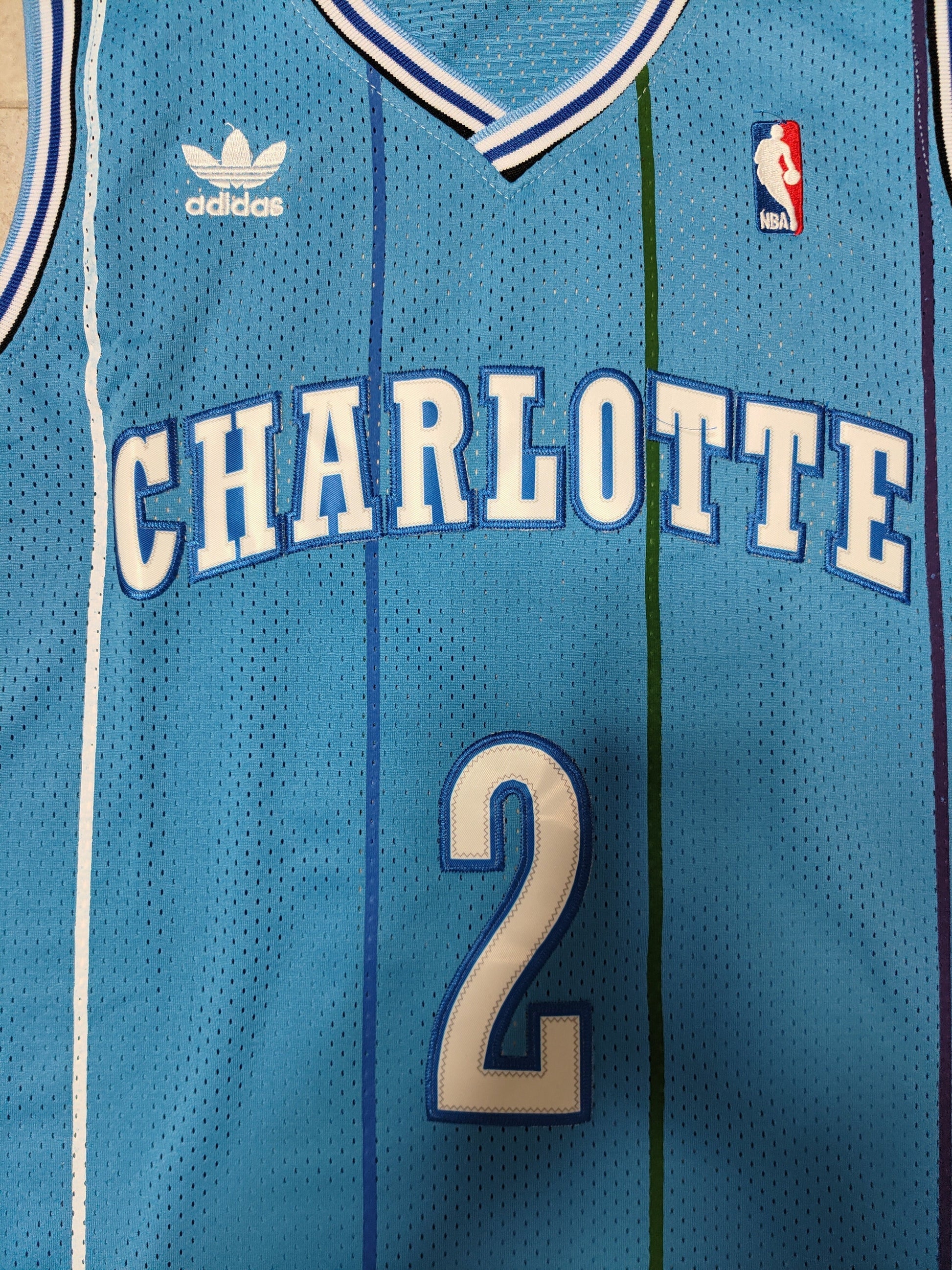 Charlotte Hornets #2 Larry Johnson Hornets 2# Larry ·· Retro NBA Jersey Style 2 Basketball Jersey basketball jersey product view 1