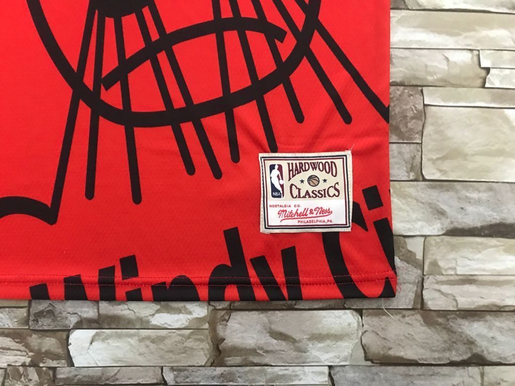 Chicago Bulls Bulls mitchell&ness Retro Red Style 2 Basketball Jersey basketball jersey product view 1
