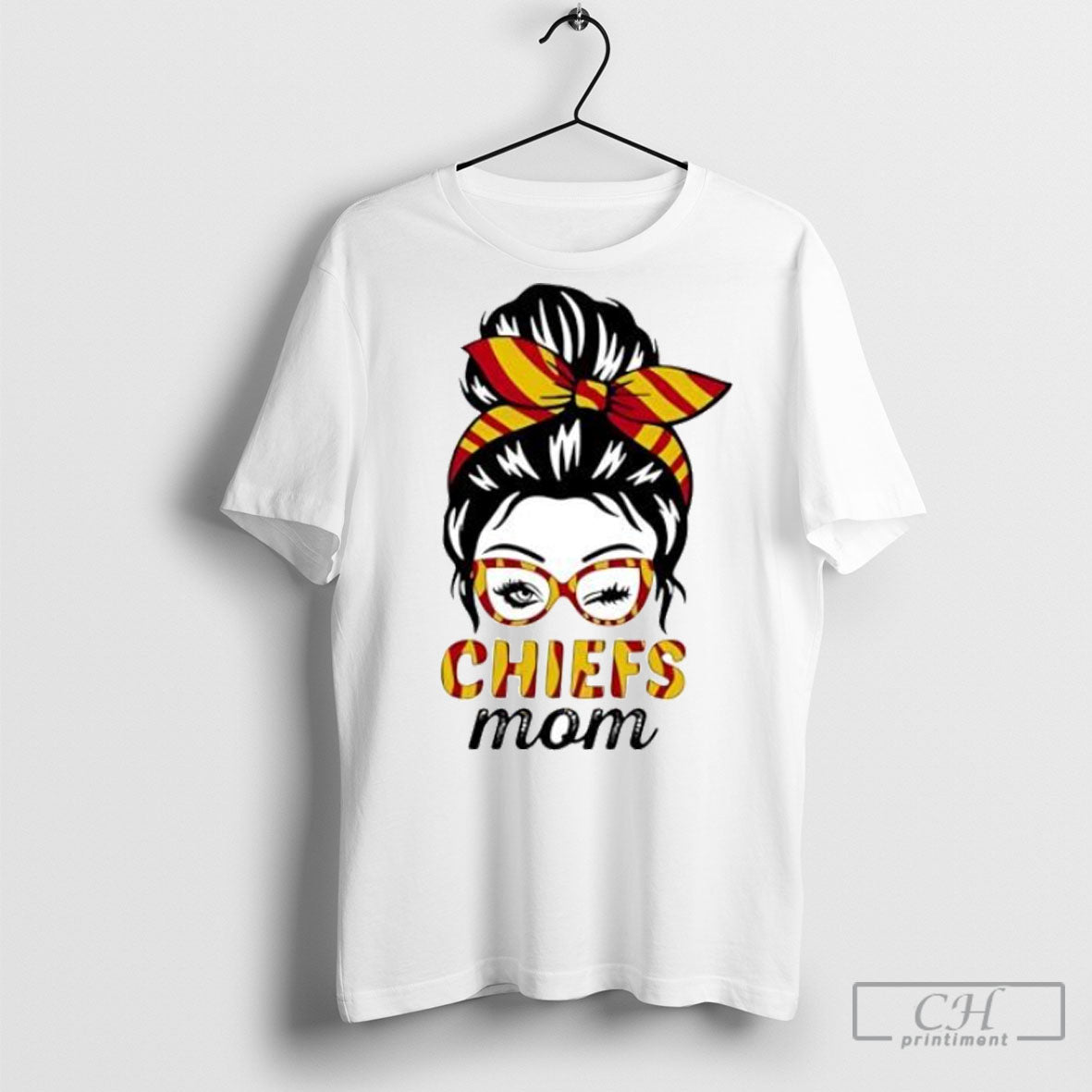 Chiefs Mom Winking Eye Messy Bun Leopard Print Football Posters White Shirt Unisex T-shirt, Sweatshirt, Hoodie, Long Sleeve Tee - T-Shirt, Sweatshirt, Hoodie