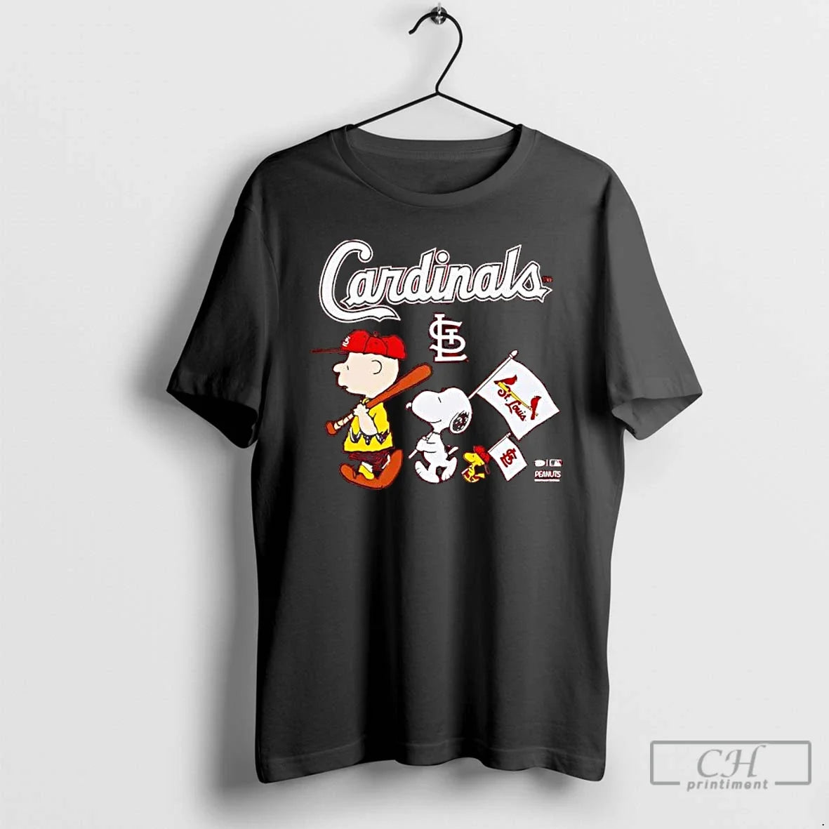 Classic Peanuts Chracters Flag With St Louis Cardinals Red - T-Shirt, Sweatshirt, Hoodie