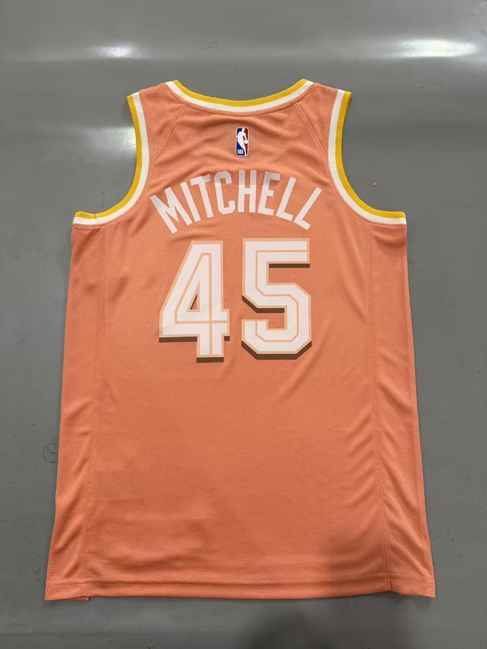Cleveland Cavaliers #45 Donovan Mitchell 26 Season Cavaliers Team City Style 1 Basketball Jersey basketball jersey product view 1