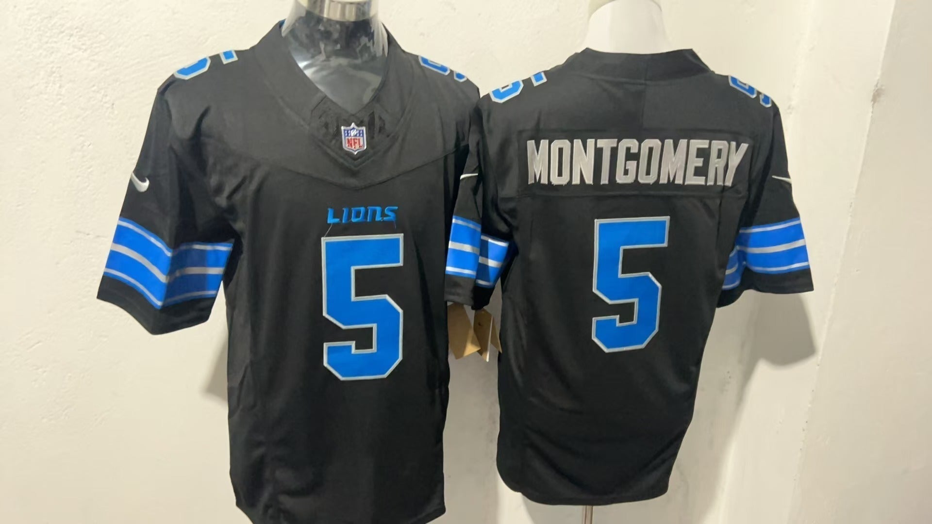 Detroit Lions #5 David Montgomery Style 2 Football Jersey football jersey product view 1