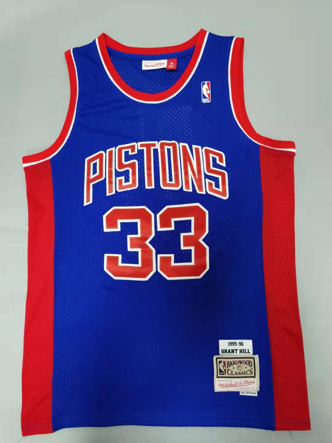 Detroit Pistons #33 Grant Hill Pistons 33# Retro Style 2 Basketball Jersey basketball jersey product view 1