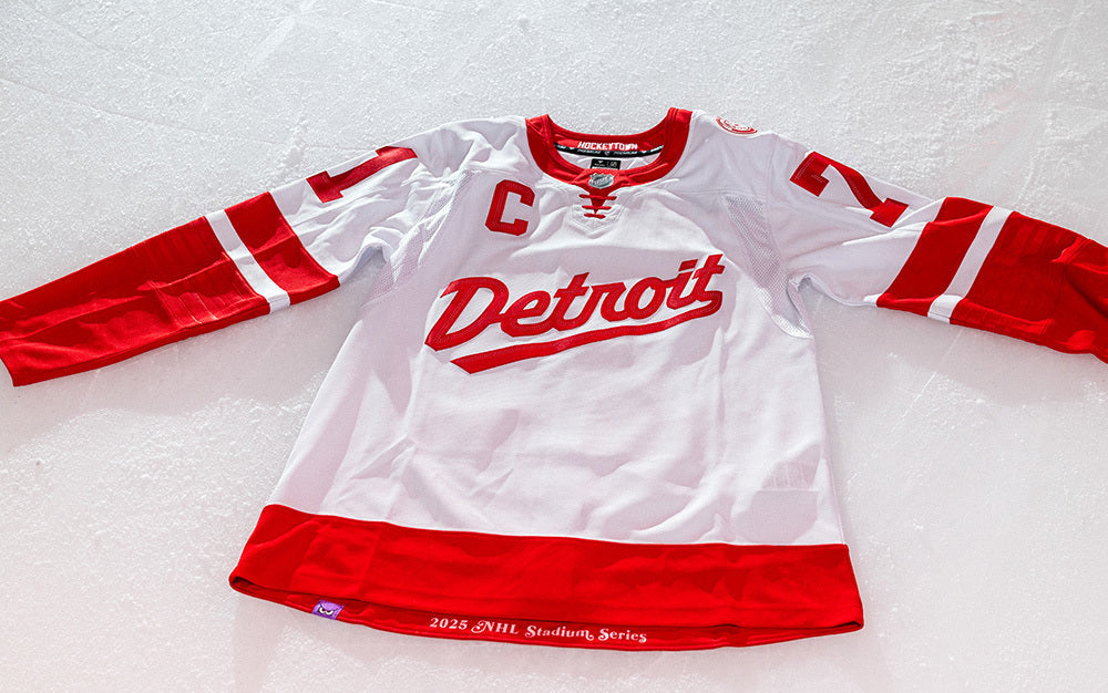 Detroit Red Wings 2025 Stadium Series Style 2 Hockey Jersey hockey jersey product view 1