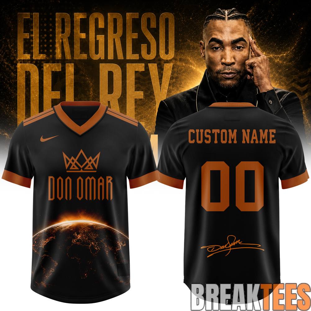 Don Omar El Regreso Del Rey World Tour 2026 Football Jersey Unisex T-shirt, Sweatshirt, Hoodie, Long Sleeve Tee - T-Shirt, Sweatshirt, Hoodie