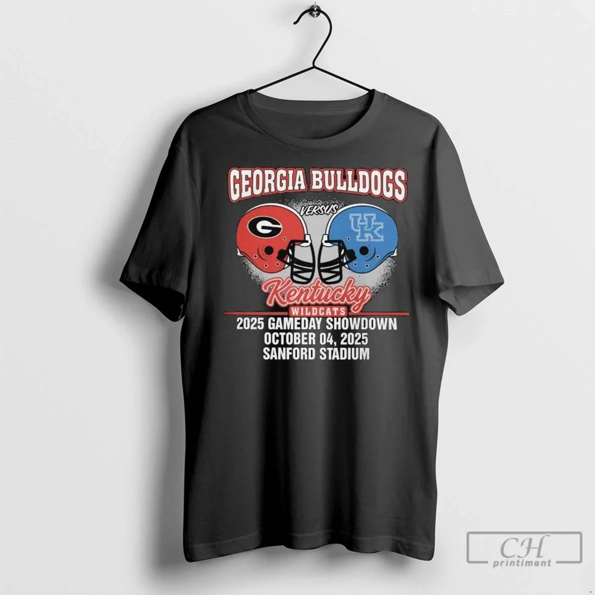 Georgia Bulldogs Vs Kentucky Wildcats Football Gameday Showdown October 4 2025 Sanford Stadium Helmet Long - T-Shirt, Sweatshirt, Hoodie