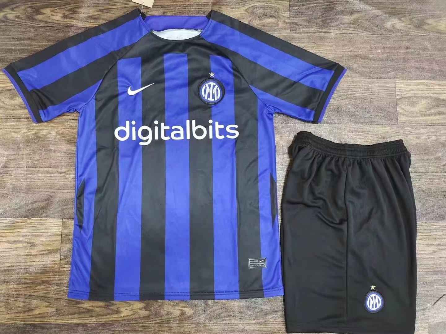 Inter Milan 22-231 Style 2 Soccer Jersey sports jersey product view 1