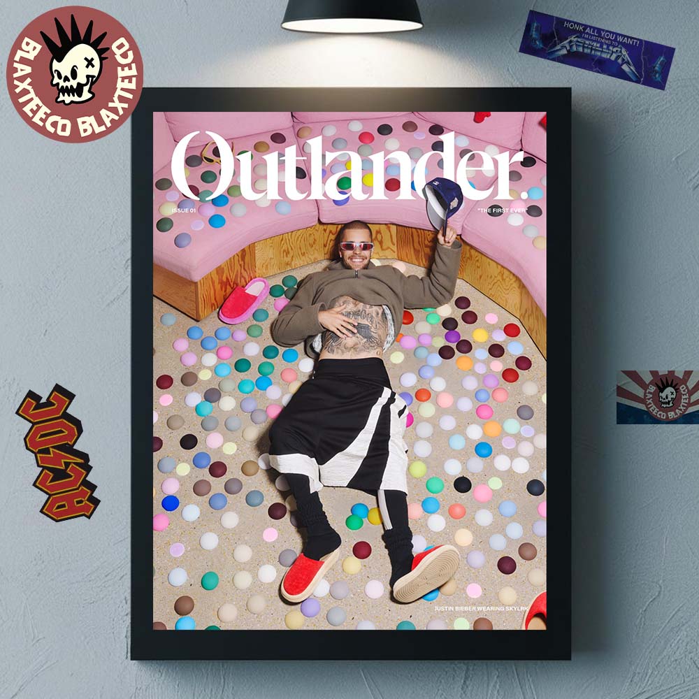 Justin Bieber Debut Print Issue Of Outlander Magazine Issue 01 The First Ever Cover Home Decor Poster Canvas - T-Shirt, Sweatshirt, Hoodie