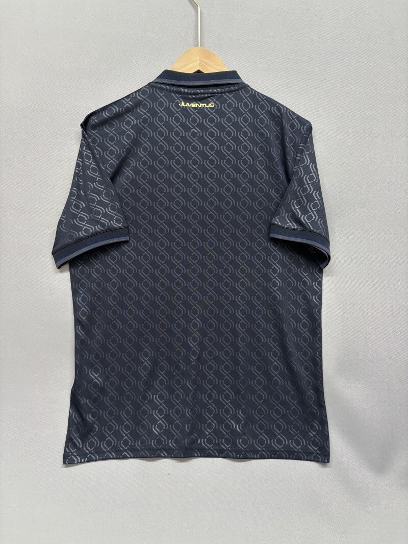 Juventus 24-25 Thai Edition Style 3 Soccer Jersey sports jersey product view 1