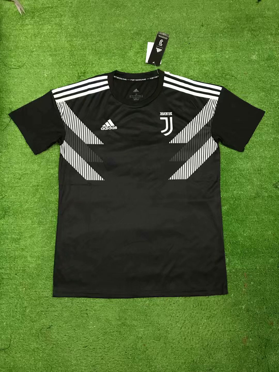 Juventus Style 5 Soccer Jersey sports jersey product view 1