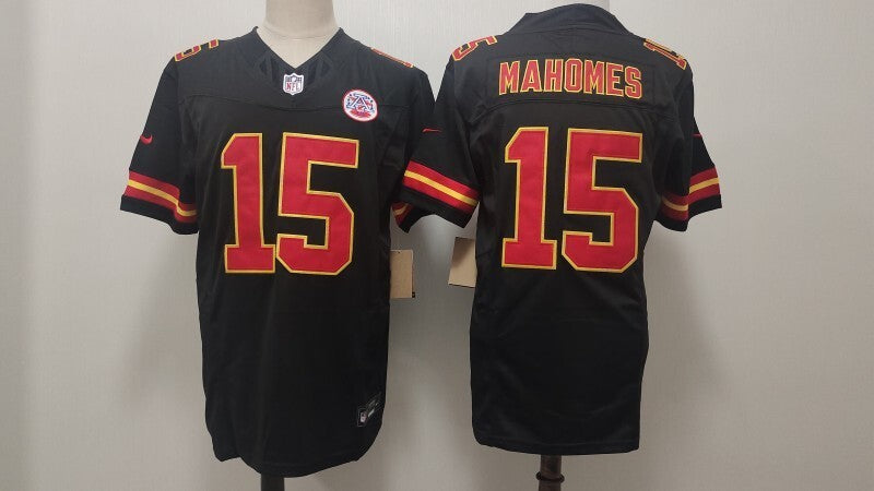 Kansas City Chiefs #15 Patrick Mahomes Chiefs Team Edition Football Jersey football jersey product view 1