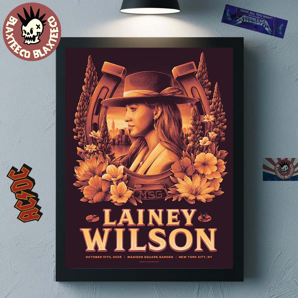 Lainey Wilson New York City 2025 Gig Poster At Madison Square Garden On October 10 2025 Home Decor Poster Canvas - T-Shirt, Sweatshirt, Hoodie