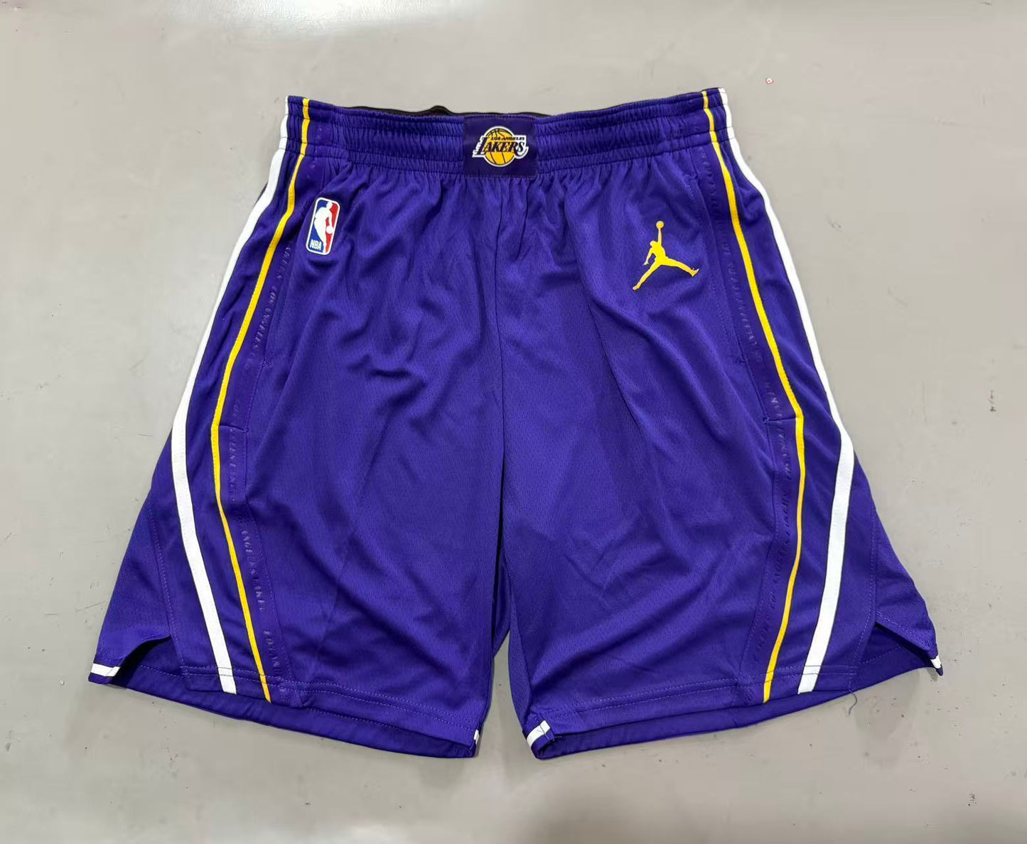 Los Angeles Lakers 26 Season Lakers Purple Basketball Jersey basketball jersey product view 1