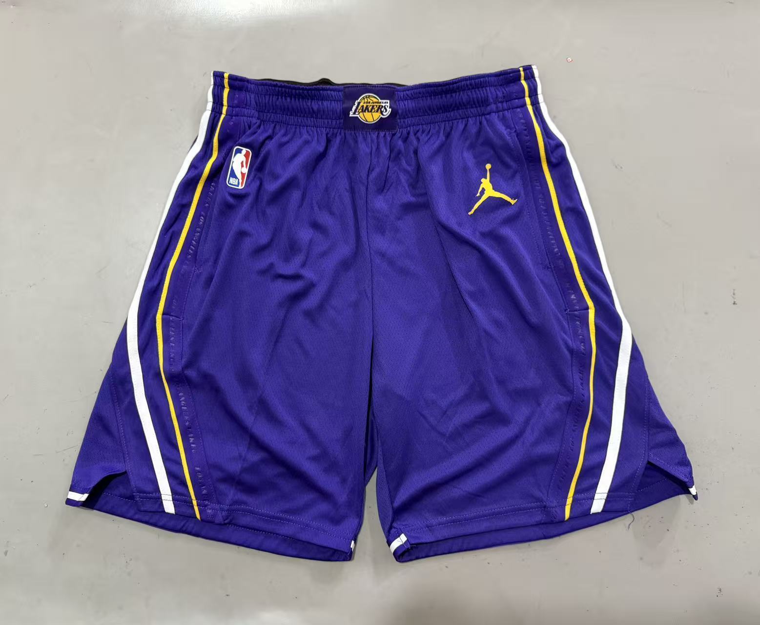 Los Angeles Lakers 26 Season Lakers Purple Basketball Jersey basketball jersey product view 1
