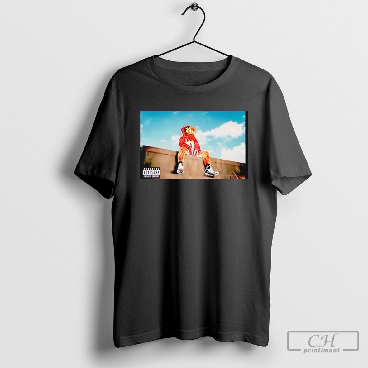 Louisville Cardinals Football Mascot Photo Unisex T-shirt, Sweatshirt, Hoodie, Long Sleeve Tee - T-Shirt, Sweatshirt, Hoodie