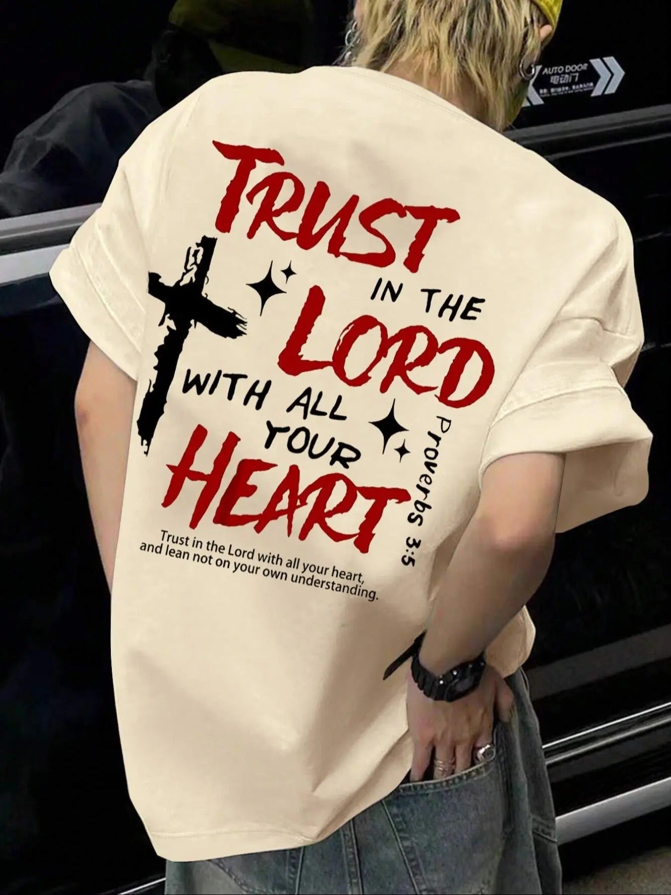 Men'WB shield Cross & Slogan Print Round Neck Tee, Regular Fit Casual Comfy Short Sleeve Crew Neck T-shirt for Summer, Fashion Men'WB shield Top for Daily Wear - T-Shirt, Sweatshirt, Hoodie