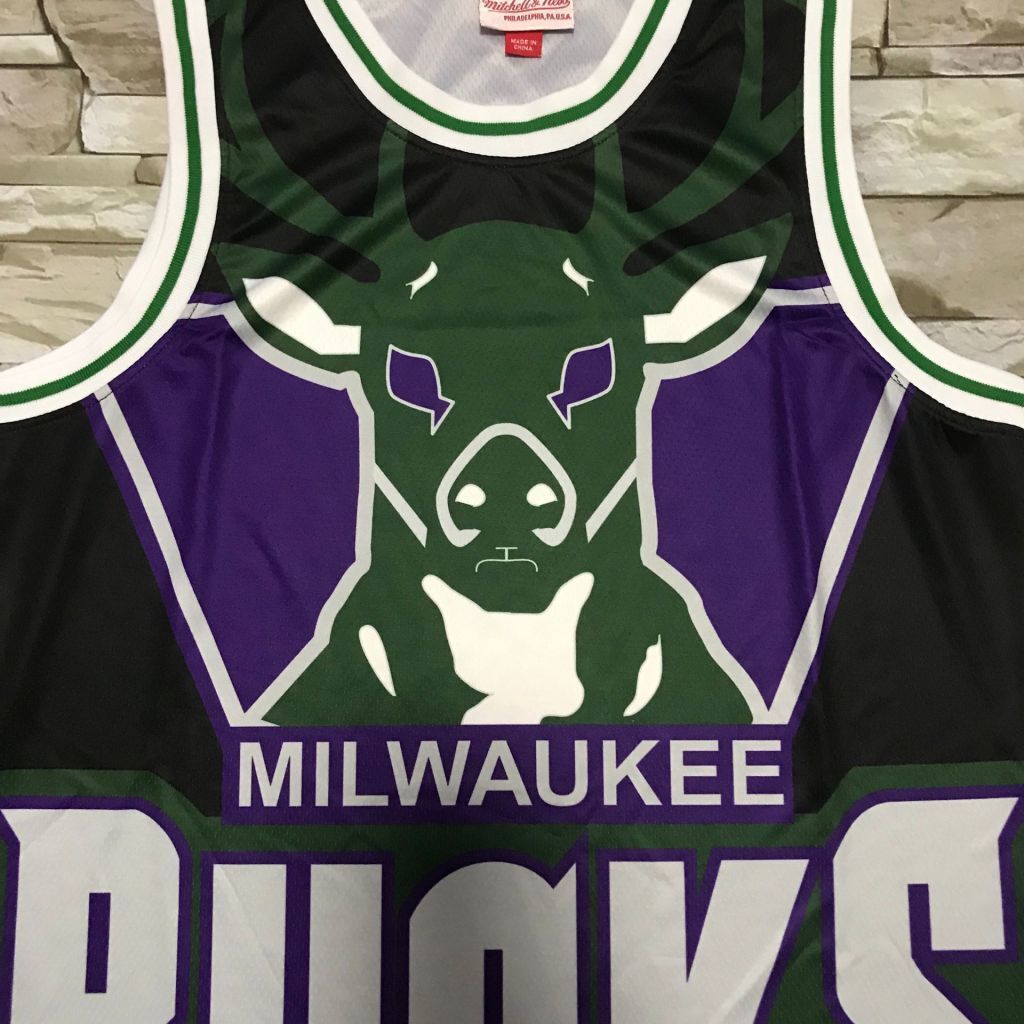 Milwaukee Bucks Bucks mitchell&ness Classic Jersey Style 4 Basketball Jersey basketball jersey product view 1