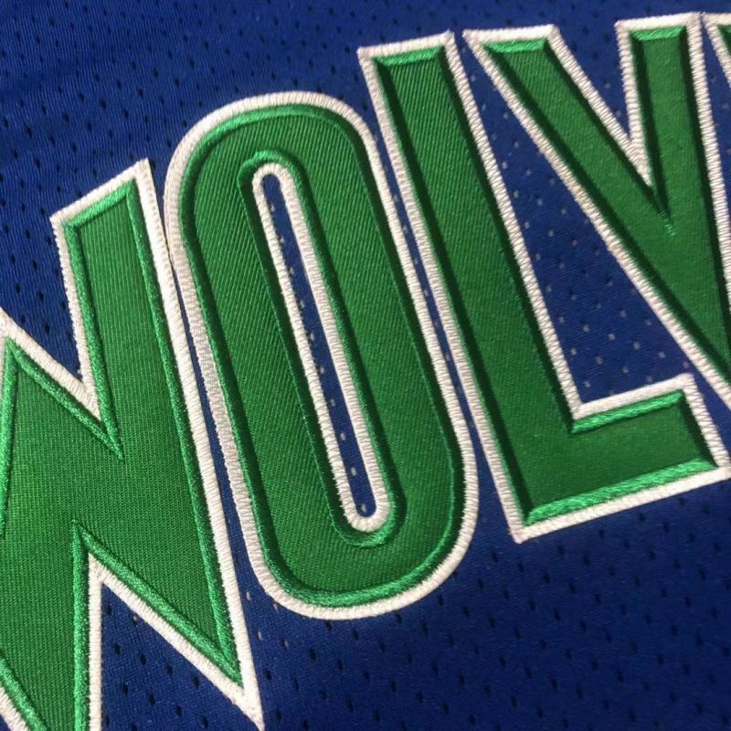 Minnesota Timberwolves #21 Kevin Garnett 1997-98 Authentic jersey blue Style 1 Basketball Jersey basketball jersey product view 1