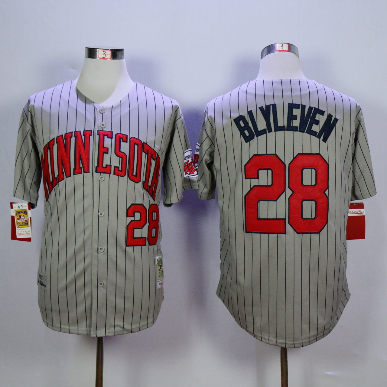 Minnesota Twins #28 Bert Blyleven Twins 28 Gray Navy 1987 Retro Baseball Jersey baseball jersey product view 1