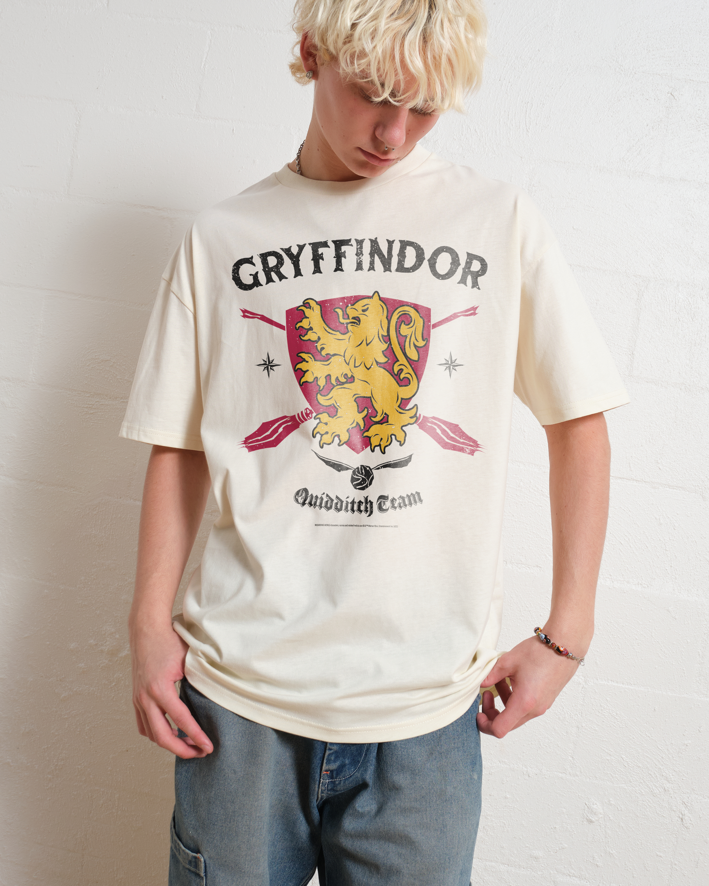 Gryffindor Quidditch Team T-Shirt Unisex T-shirt, Sweatshirt, Hoodie, Long Sleeve Tee - T-Shirt, Sweatshirt, Hoodie