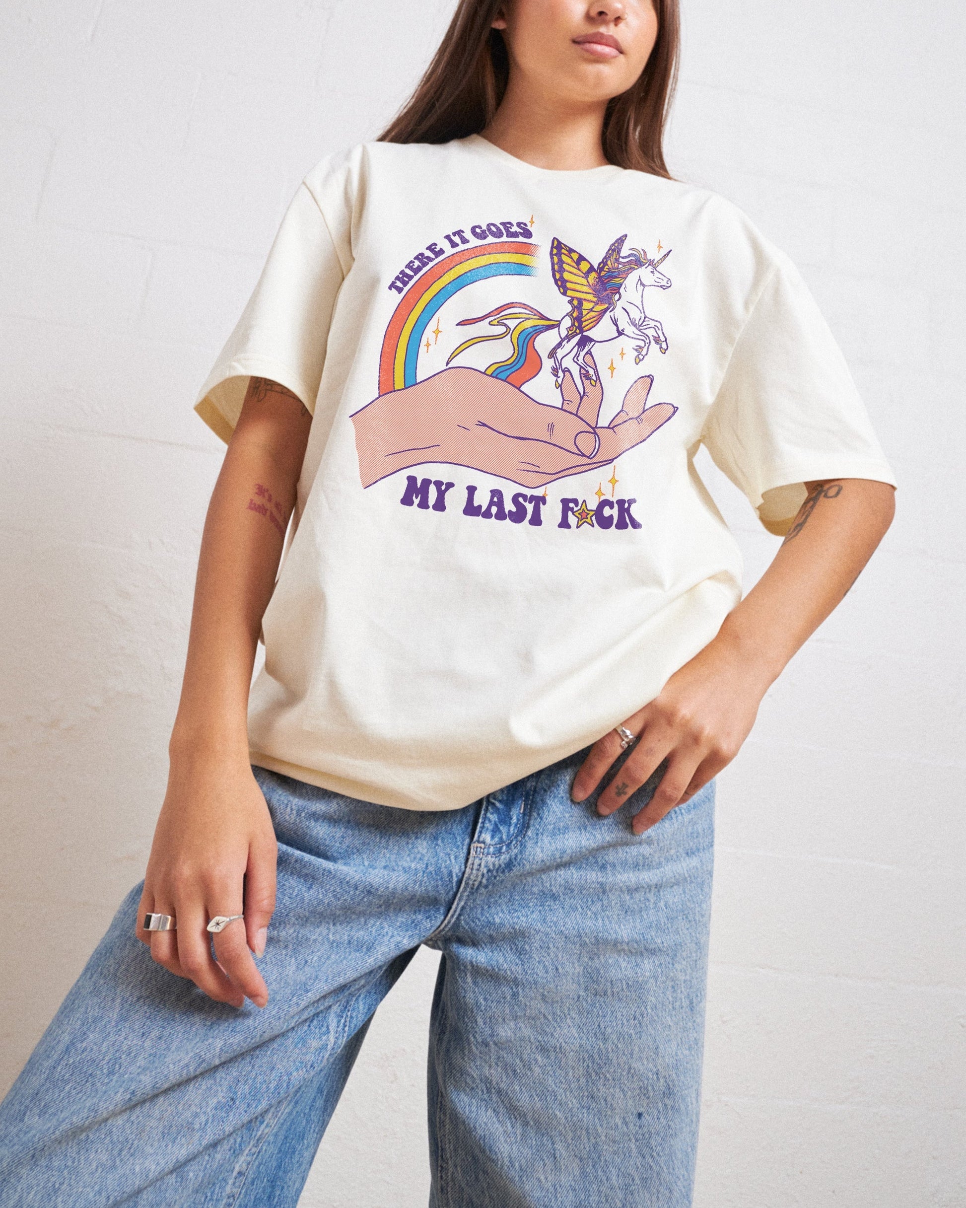 There It Goes T-Shirt Unisex T-shirt, Sweatshirt, Hoodie, Long Sleeve Tee - T-Shirt, Sweatshirt, Hoodie