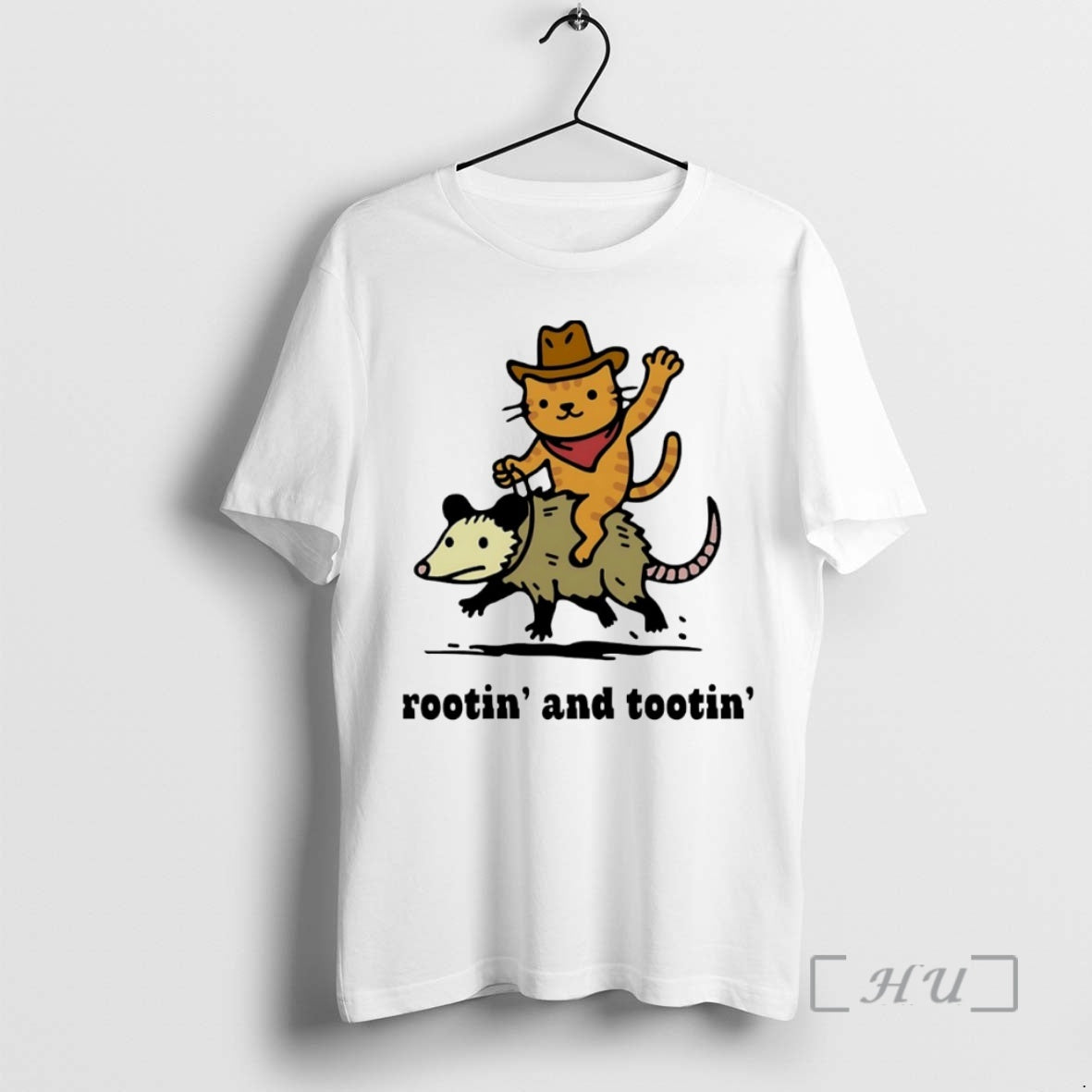 New Cat Riding Opossum Rootin And Tootin Circle - T-Shirt, Sweatshirt, Hoodie