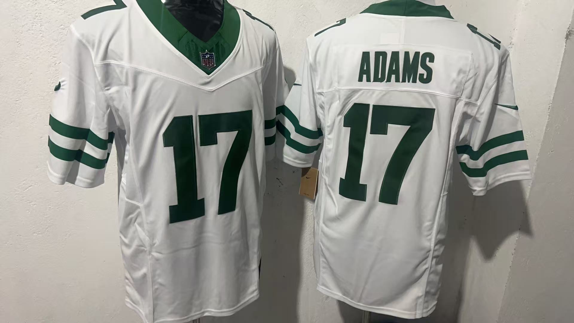 New York Jets #17 Davante Adams Style 1 Football Jersey football jersey product view 1