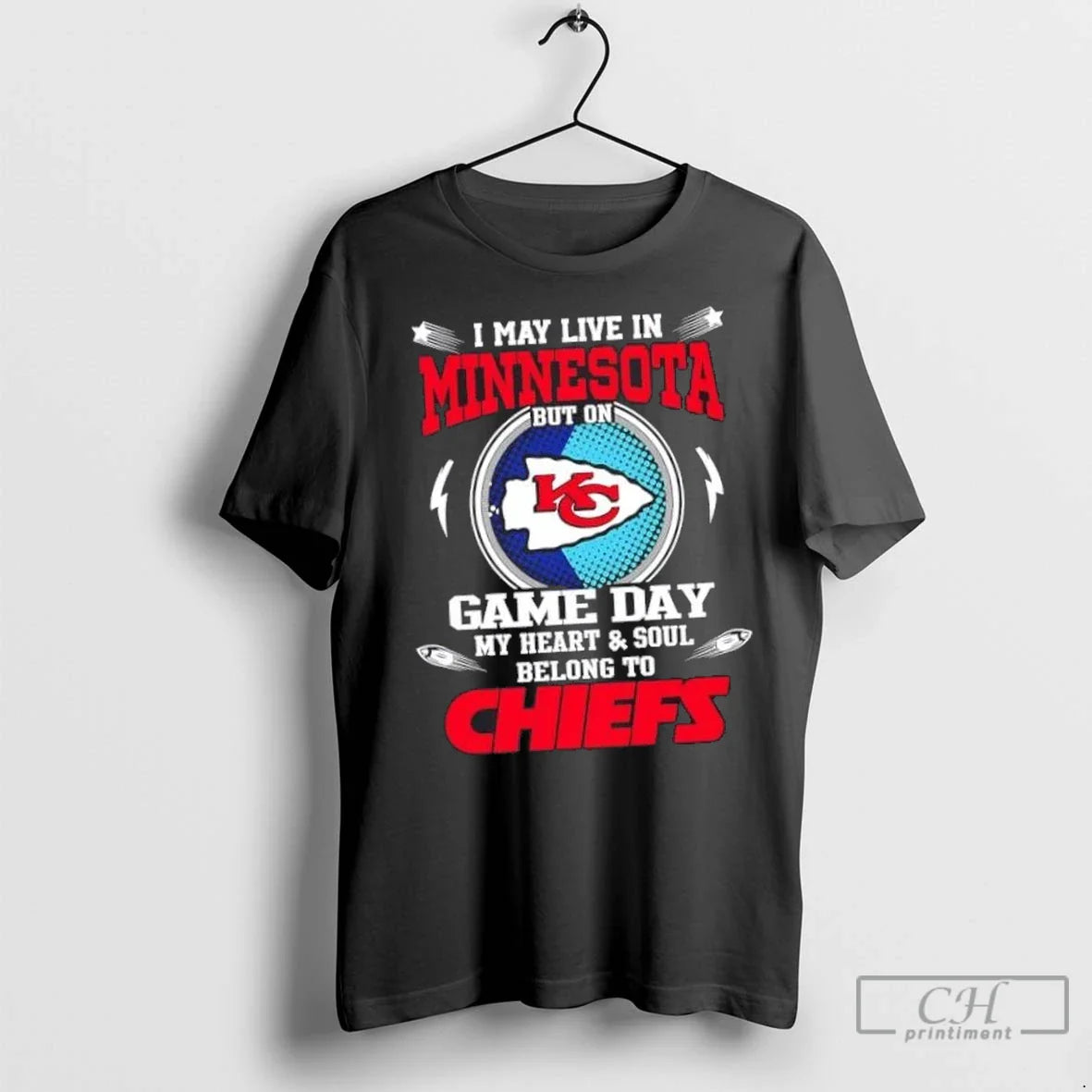 Nice I May Live In Minnesota But On Game Day My Heart And Soul Belongs Unisex T-shirt, Sweatshirt, Hoodie, Long Sleeve Tee - T-Shirt, Sweatshirt, Hoodie