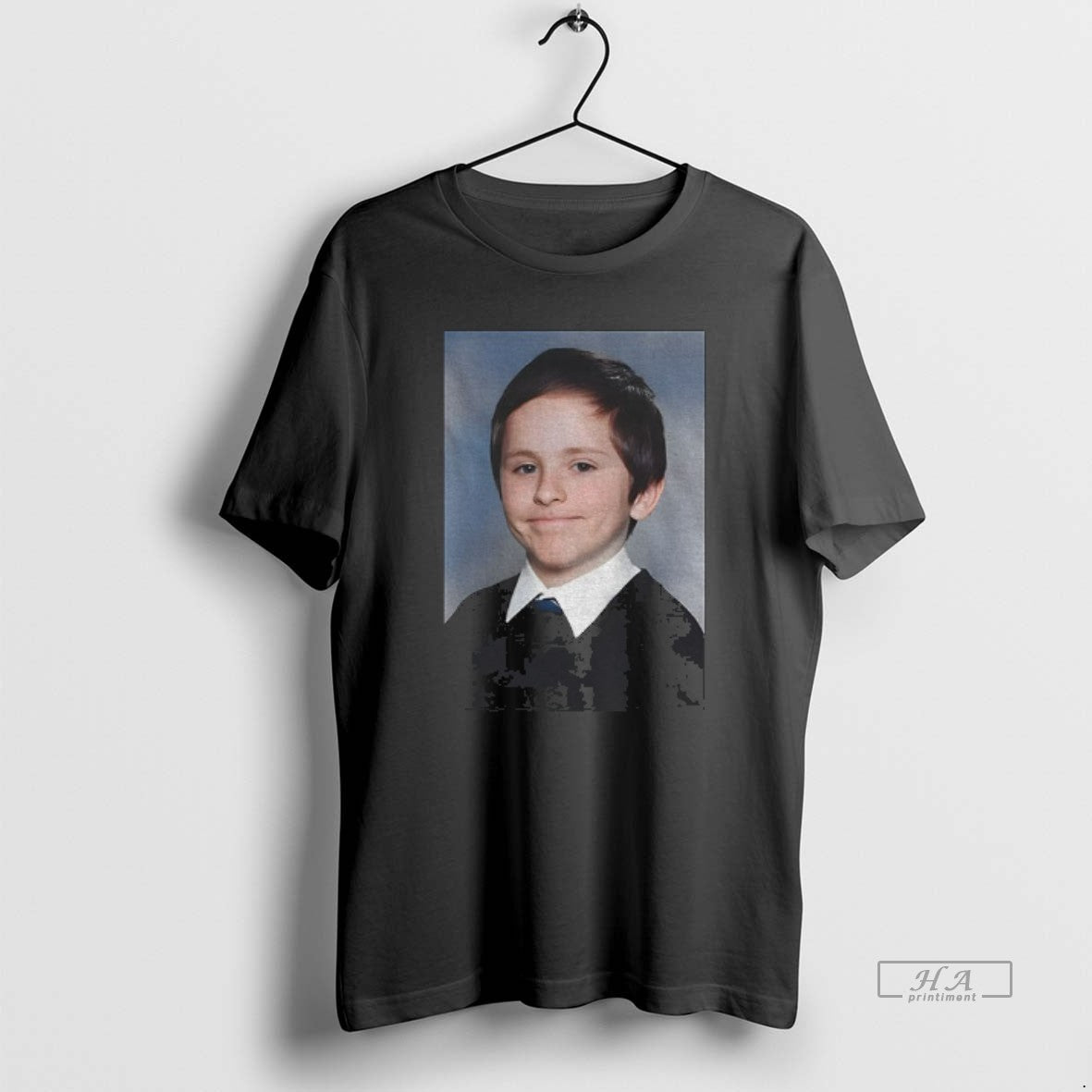 Official Awkward White People Smile Photo - T-Shirt, Sweatshirt, Hoodie