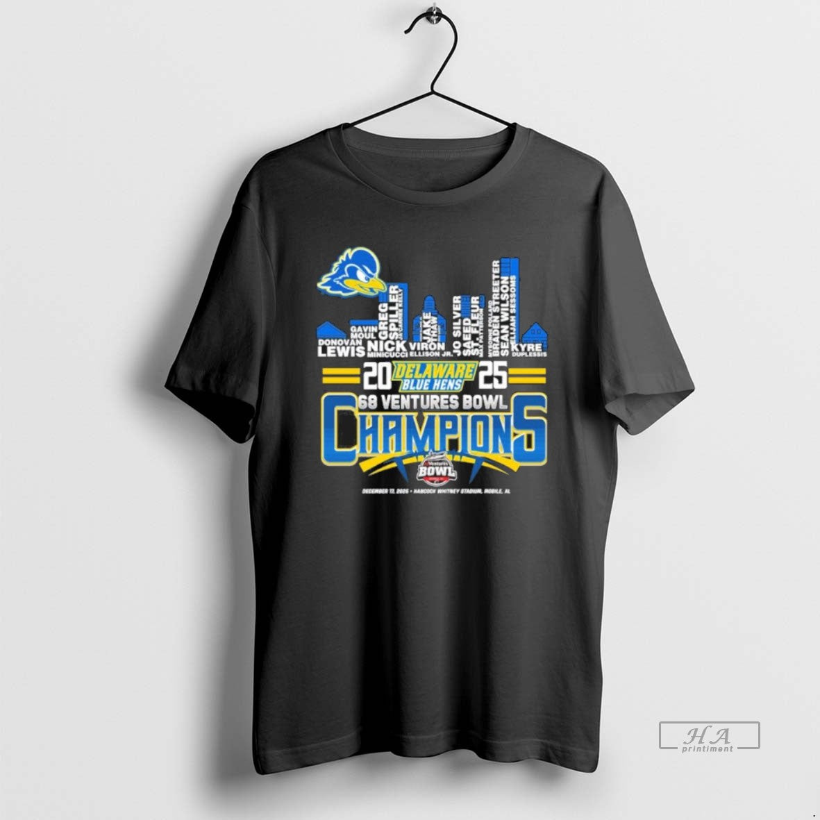 Official Delaware Blue Hens Skyline Players Name 2025 68 Ventures Bowl Champions - T-Shirt, Sweatshirt, Hoodie
