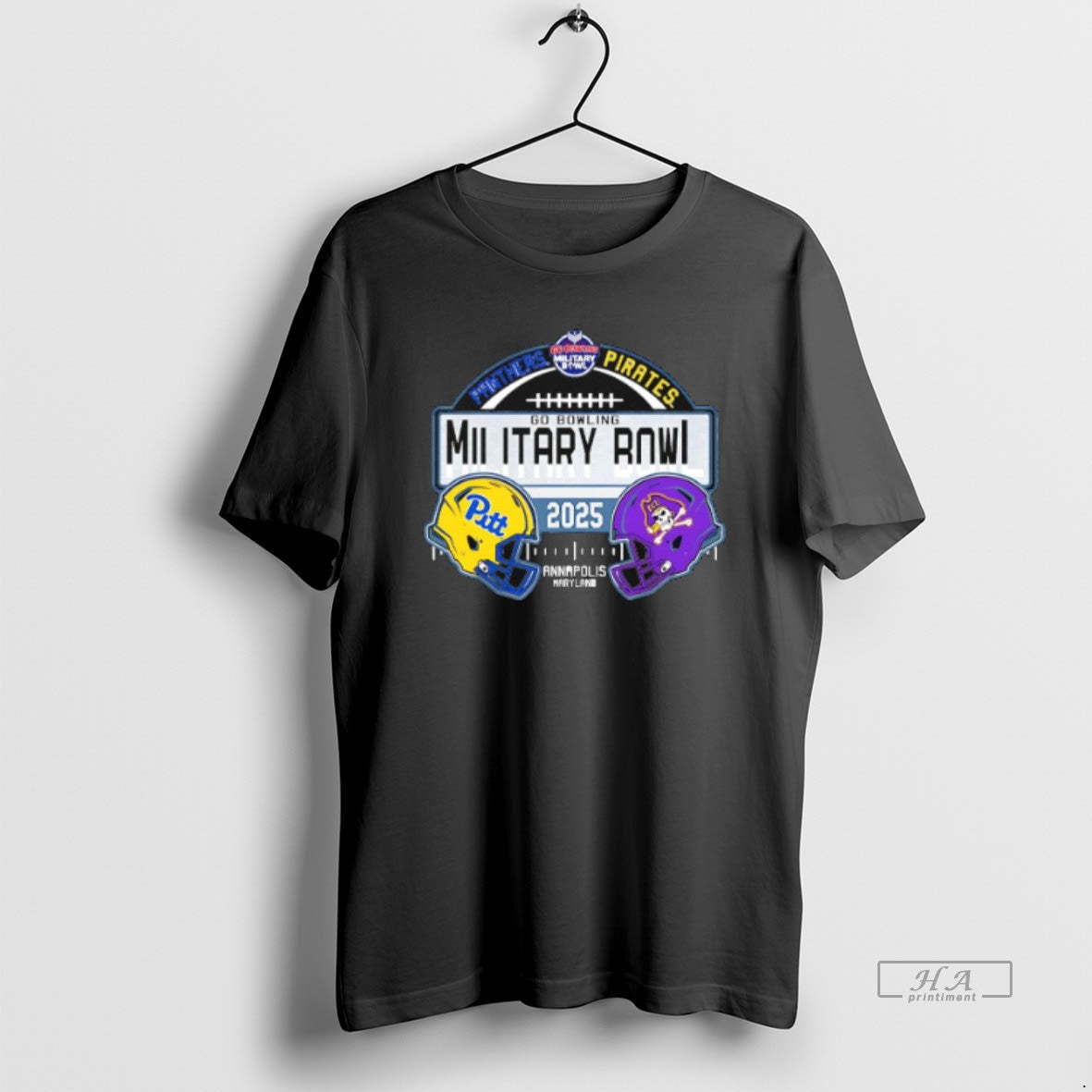 Official East Carolina Pirates Vs Pitt 2025 Go Bowling Military Bowl Helmets - T-Shirt, Sweatshirt, Hoodie