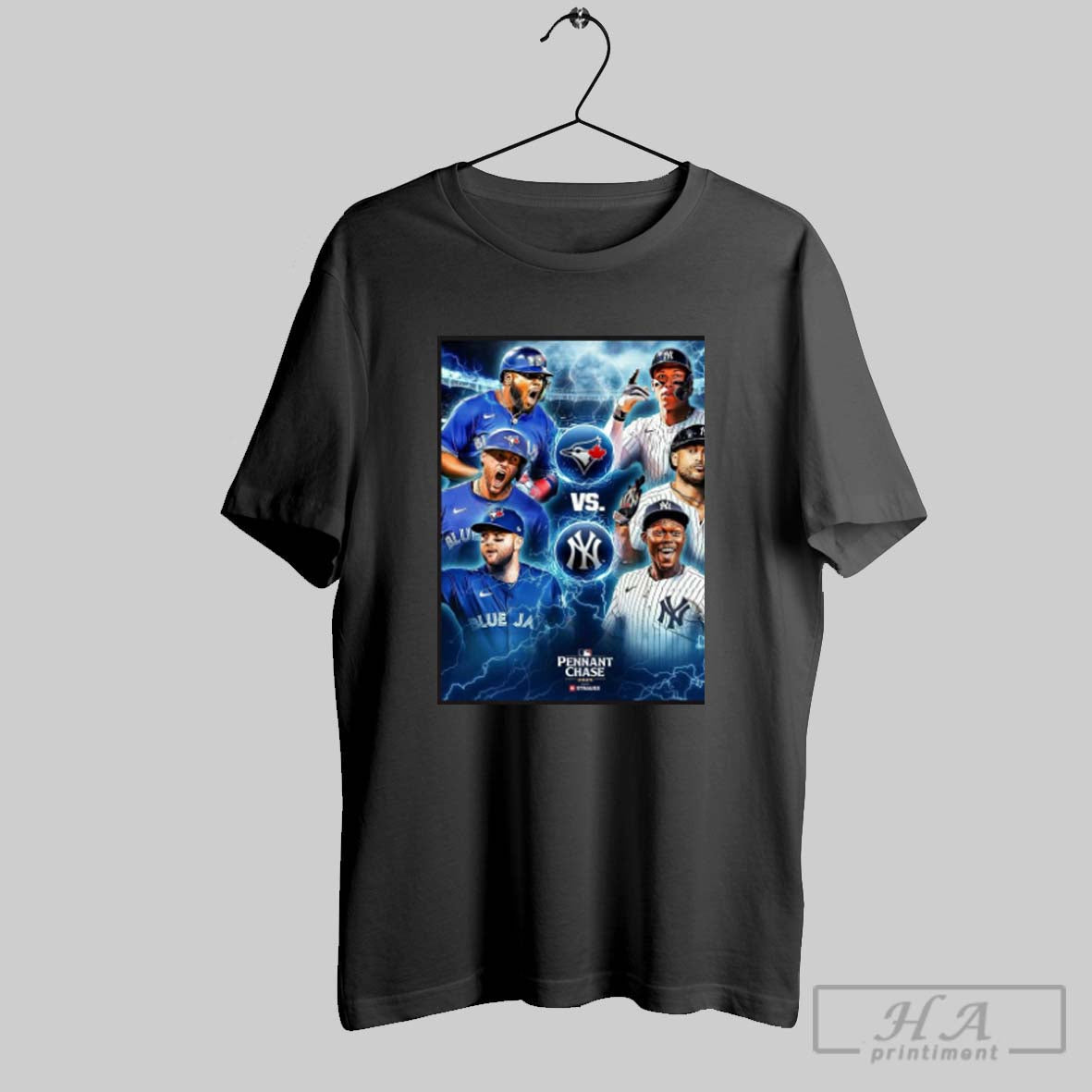 Official New York Yankees Vs Toronto Blue Jays In Friday September 5 Mlb Pennant Chase Unisex T-shirt, Sweatshirt, Hoodie, Long Sleeve Tee - T-Shirt, Sweatshirt, Hoodie