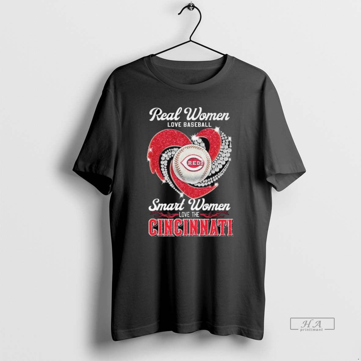 Official Trendy Real Women Love Baseball Smart Women Love The Cincinnati Reds Diamond Heart 2025 - T-Shirt, Sweatshirt, Hoodie