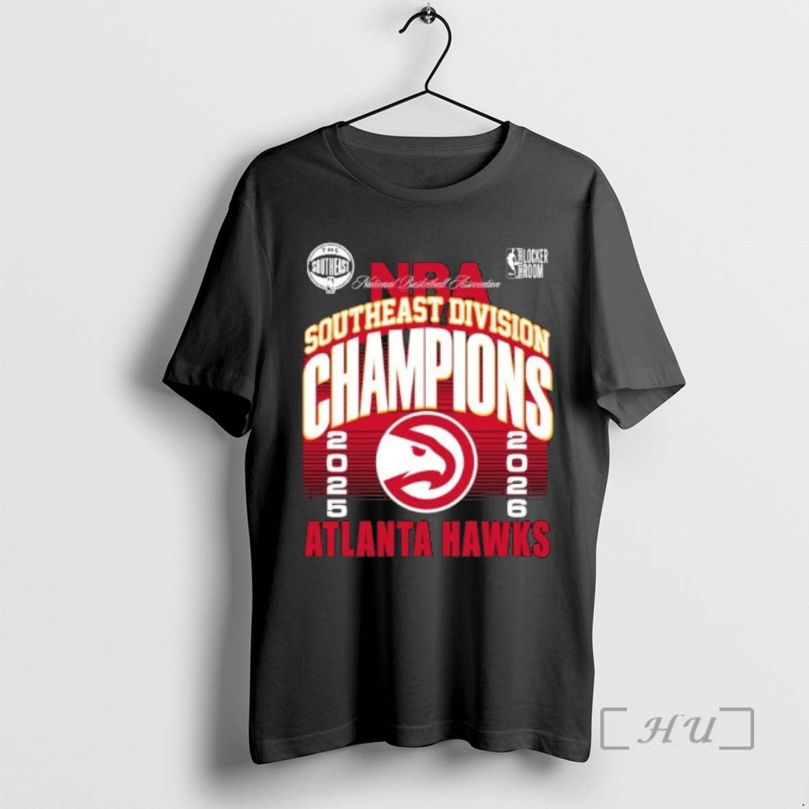 Officials Atlanta Hawks 2026 Nba Southeast Division Champions Unisex T-shirt, Sweatshirt, Hoodie, Long Sleeve Tee - T-Shirt, Sweatshirt, Hoodie