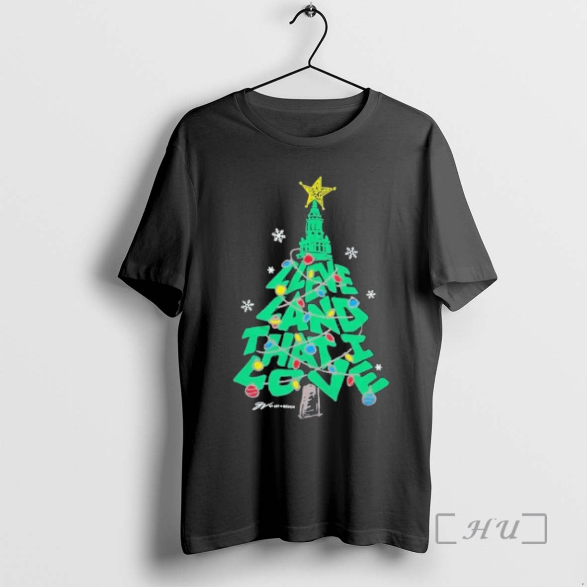 Officials Cleveland That I Love Christmas Tree Holiday - T-Shirt, Sweatshirt, Hoodie