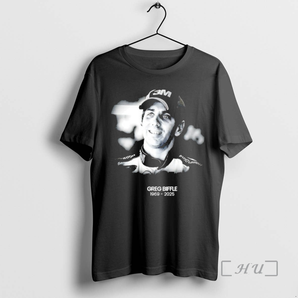 Officials Greg Biffle In Memory 1969 2025 - T-Shirt, Sweatshirt, Hoodie