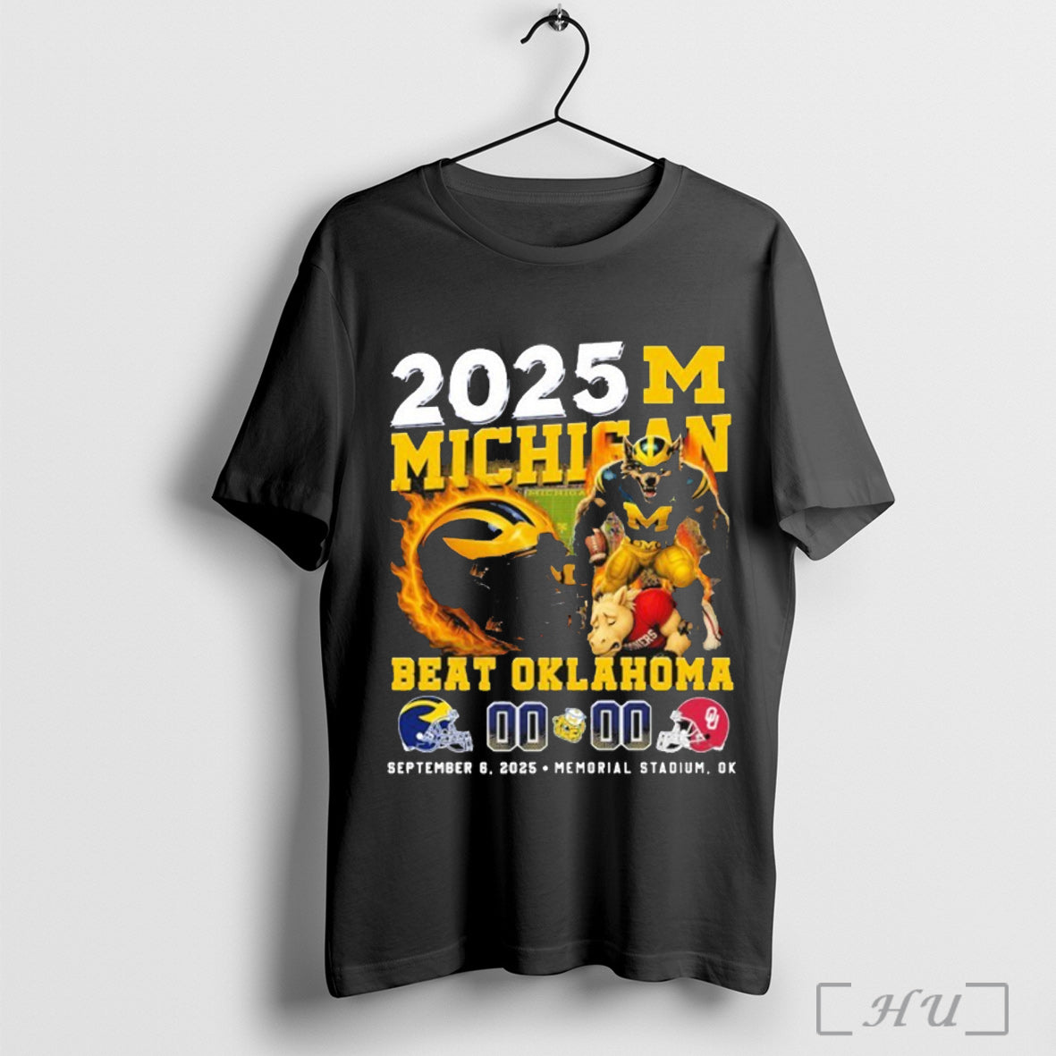 Officials Michigan Wolverines Beat Oklahoma Sooners September 6 2025 Memorial Stadium Ok Mascot - T-Shirt, Sweatshirt, Hoodie
