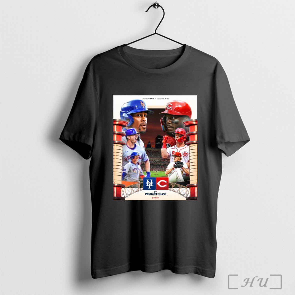 Officials New York Mets Vs Cincinnati Reds In Friday September 5 Mlb Pennant Chase 2025 Unisex T-shirt, Sweatshirt, Hoodie, Long Sleeve Tee - T-Shirt, Sweatshirt, Hoodie