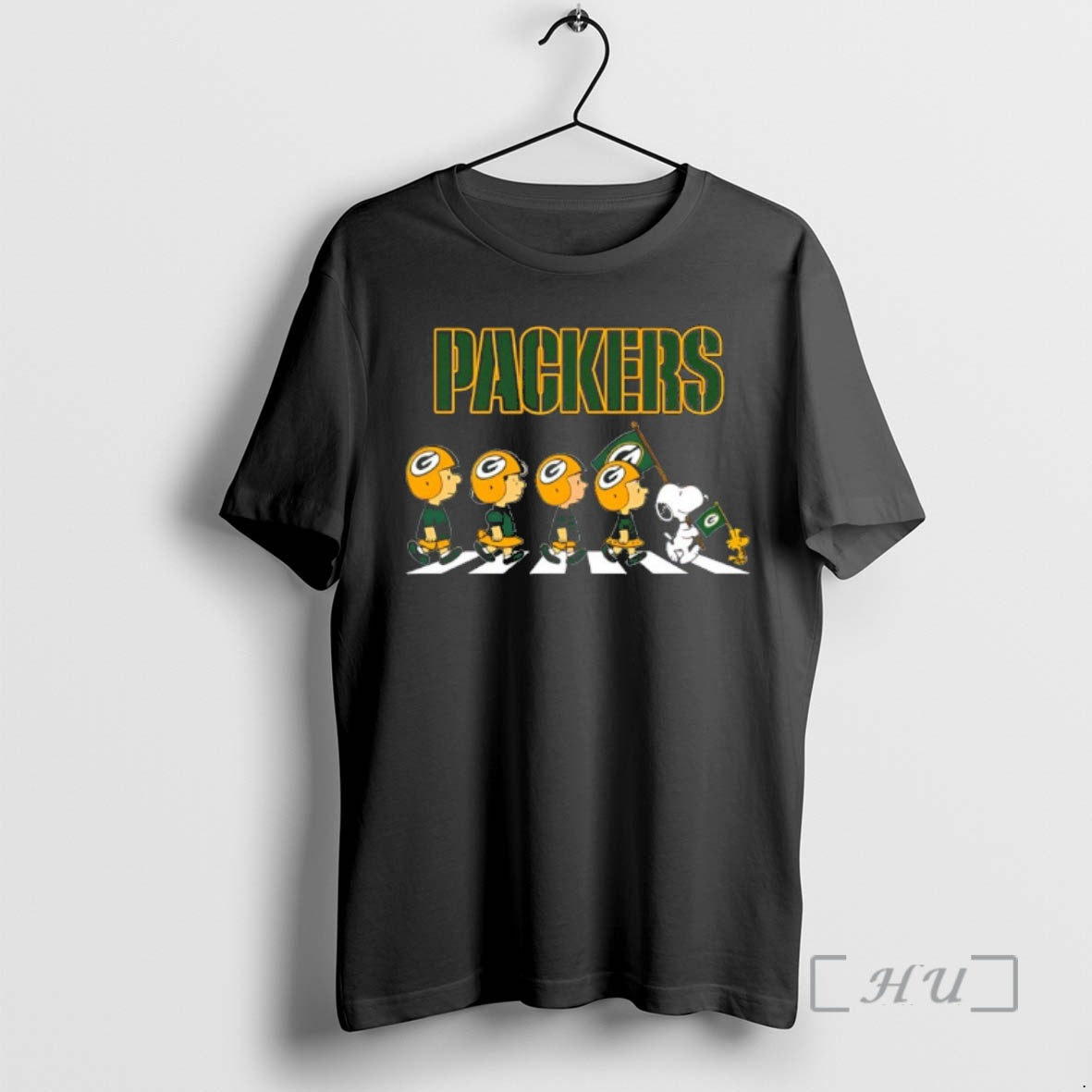 Officials Peanuts X Green Bay Packers Football Flag Walking - T-Shirt, Sweatshirt, Hoodie